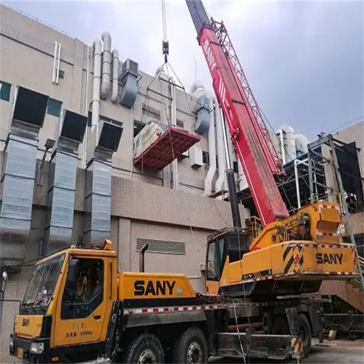 新安租赁大型汽车吊，助力工程项目高效进行