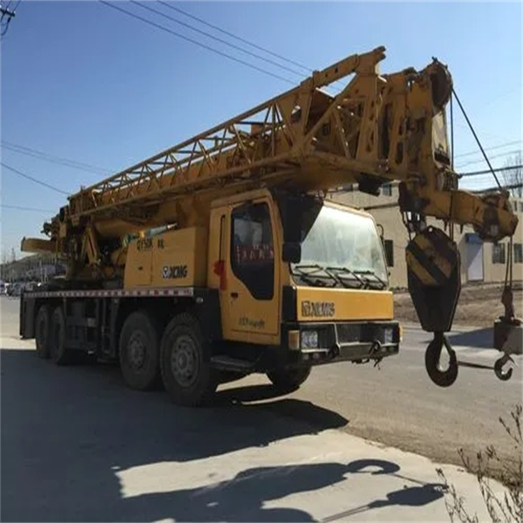 新安哪里有专业吊车出租